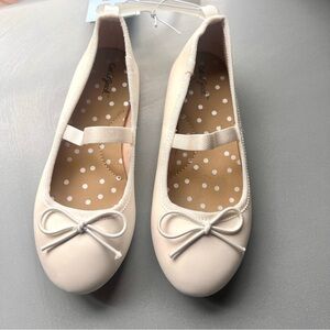 Target Girls Cream Ballet Flats with Bow and Elastic Strap